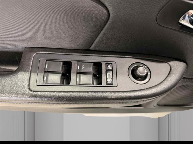 chrysler 200 2013 - 13