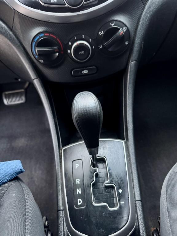 hyundai Accent 2016 - 12