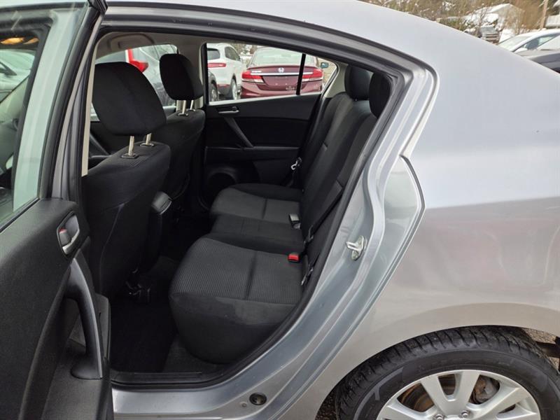 mazda Mazda3 2013 - 12