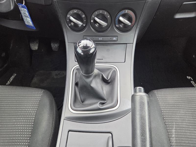 mazda Mazda3 2013 - 23