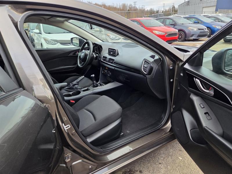 mazda Mazda3 2015 - 15