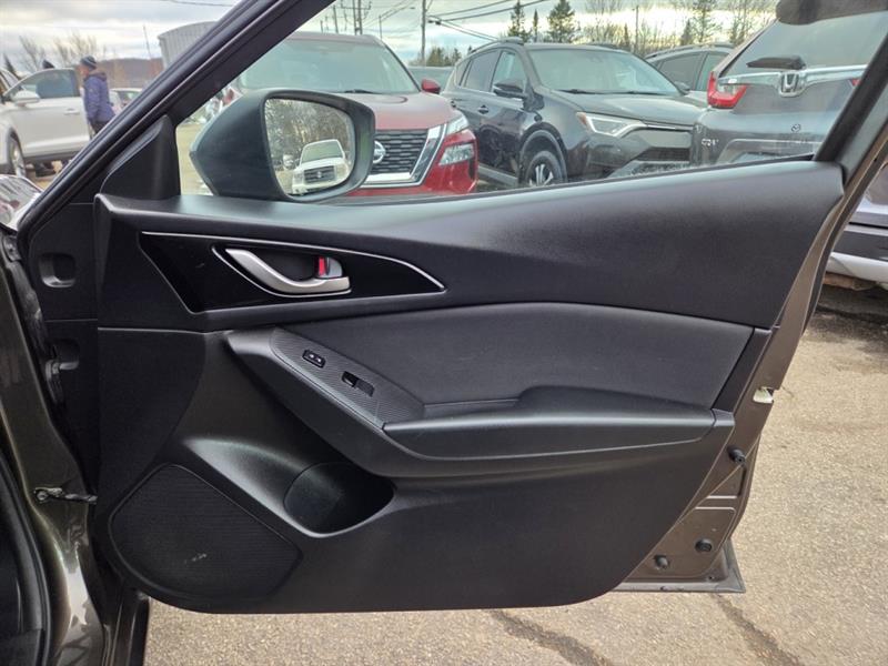 mazda Mazda3 2015 - 20