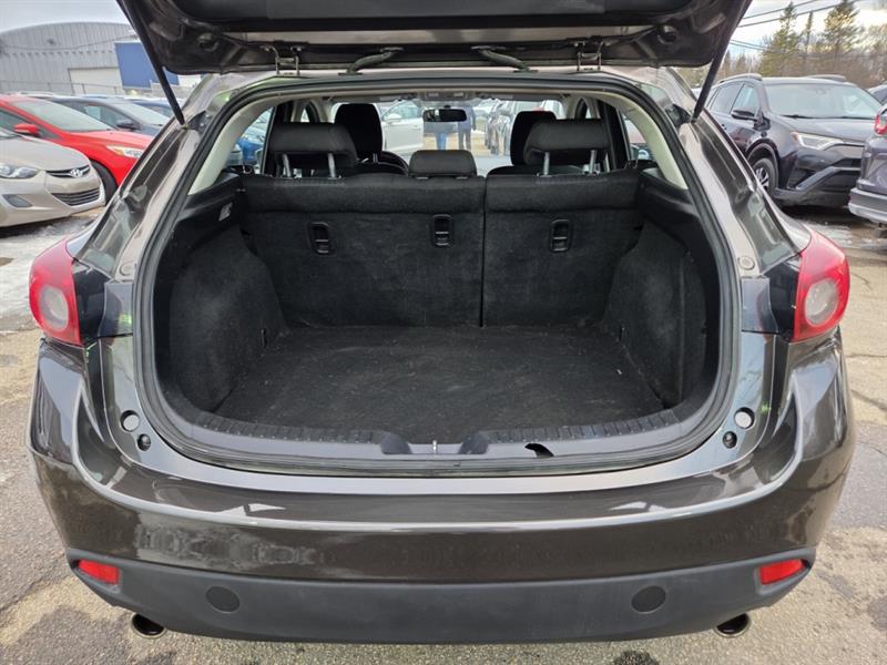 mazda Mazda3 2015 - 25