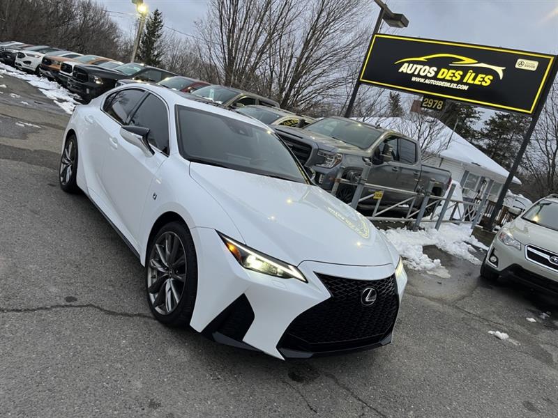 lexus IS  2022 - 6