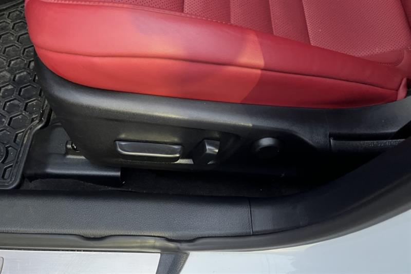 lexus IS  2022 - 20