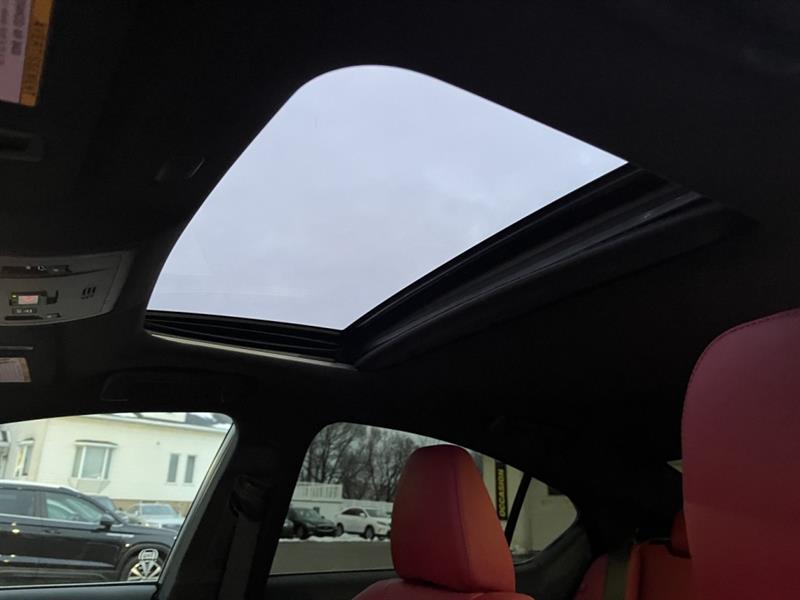 lexus IS  2022 - 26