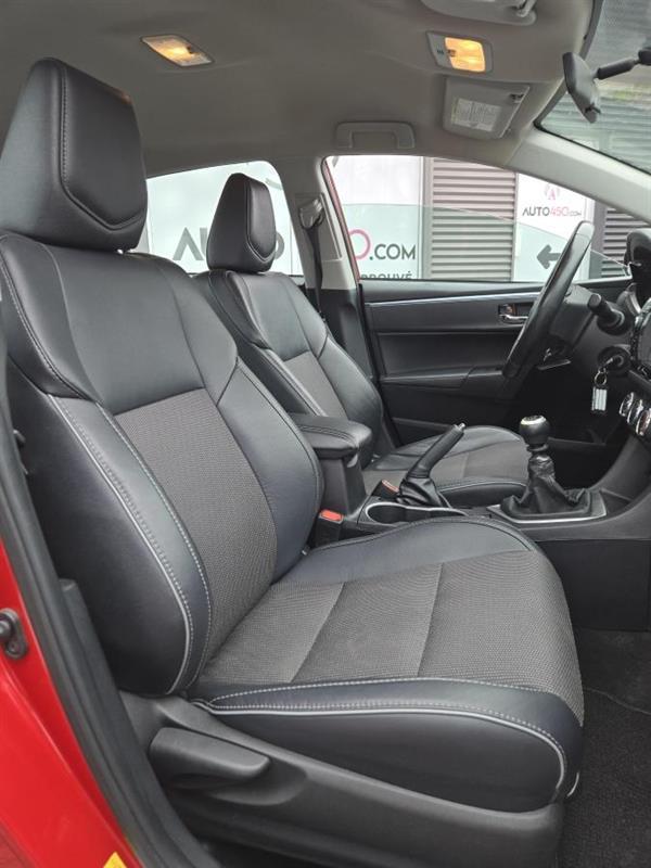 2015 Toyota Corolla - Image 10