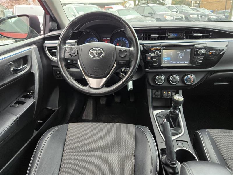 2015 Toyota Corolla - Image 13