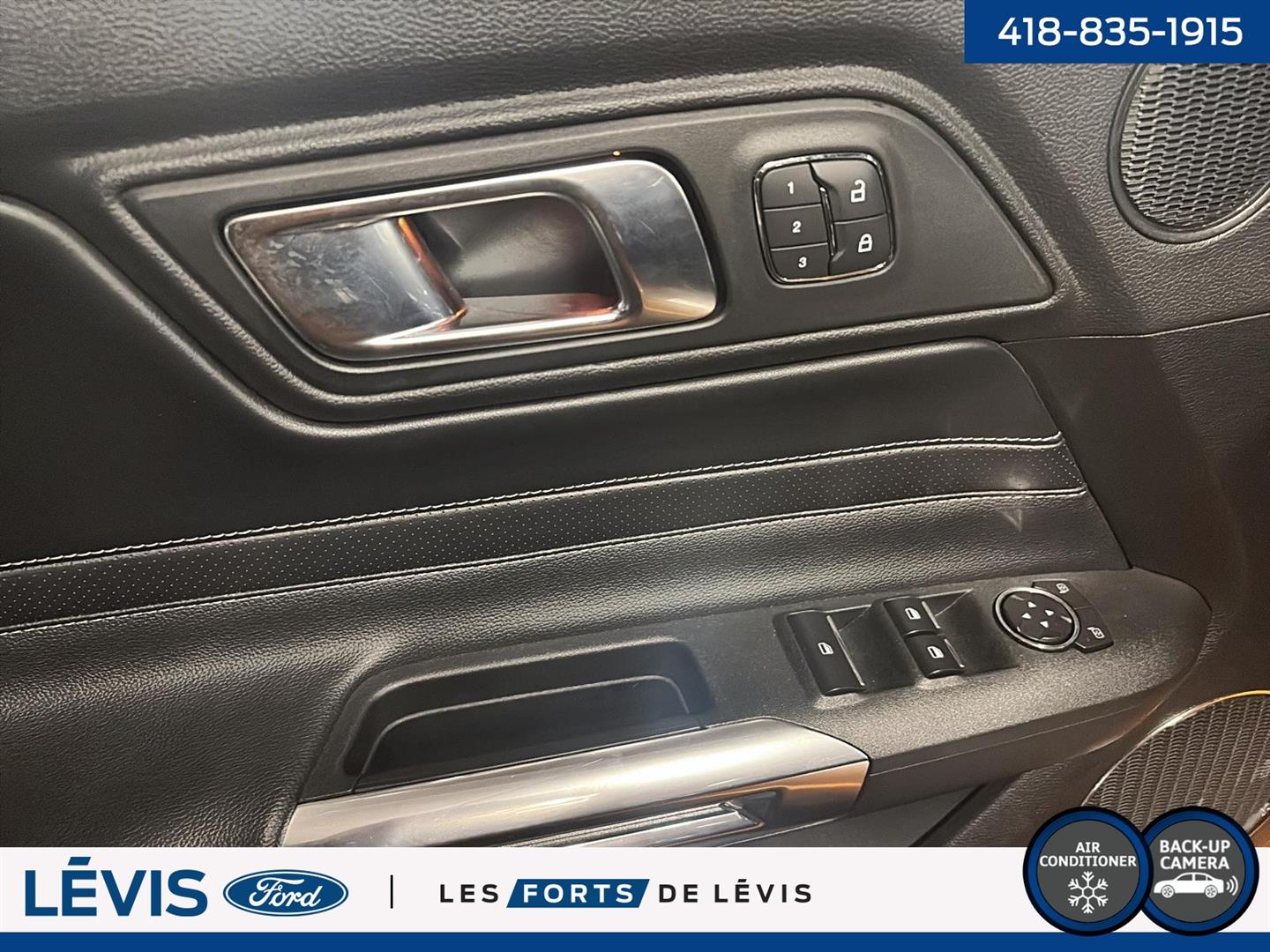 ford Mustang 2022 - 17