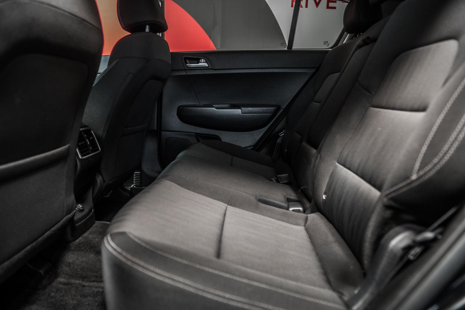 kia Sportage 2021 - 32