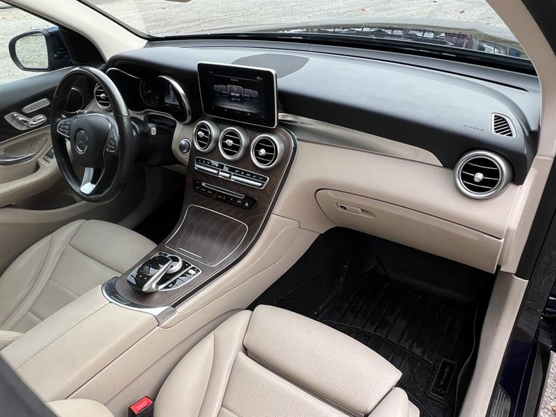 mercedes-benz GLC 2019 - 22