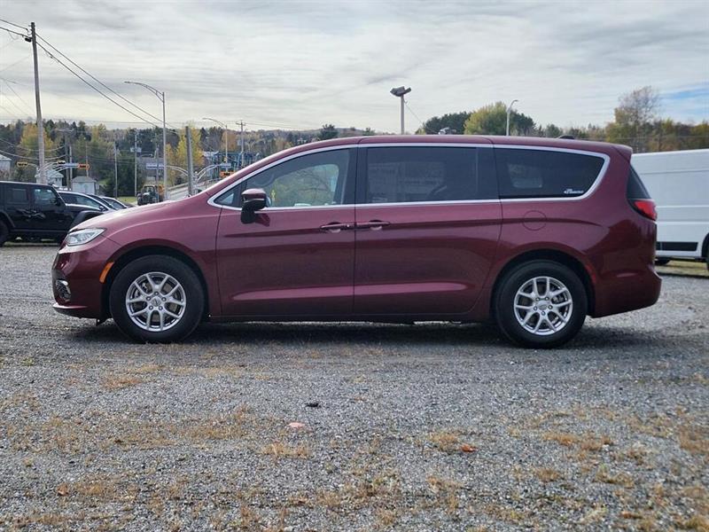 chrysler Pacifica 2023 - 11
