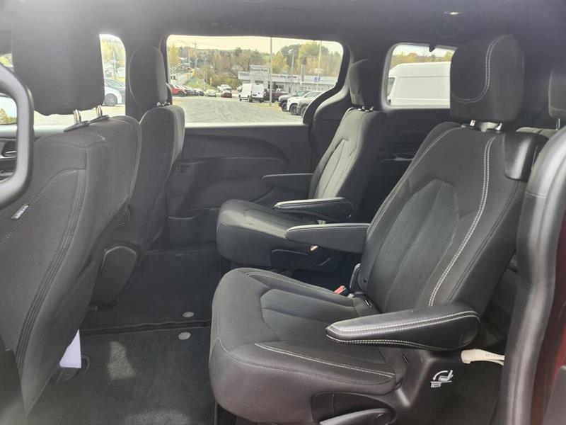 chrysler Pacifica 2023 - 18