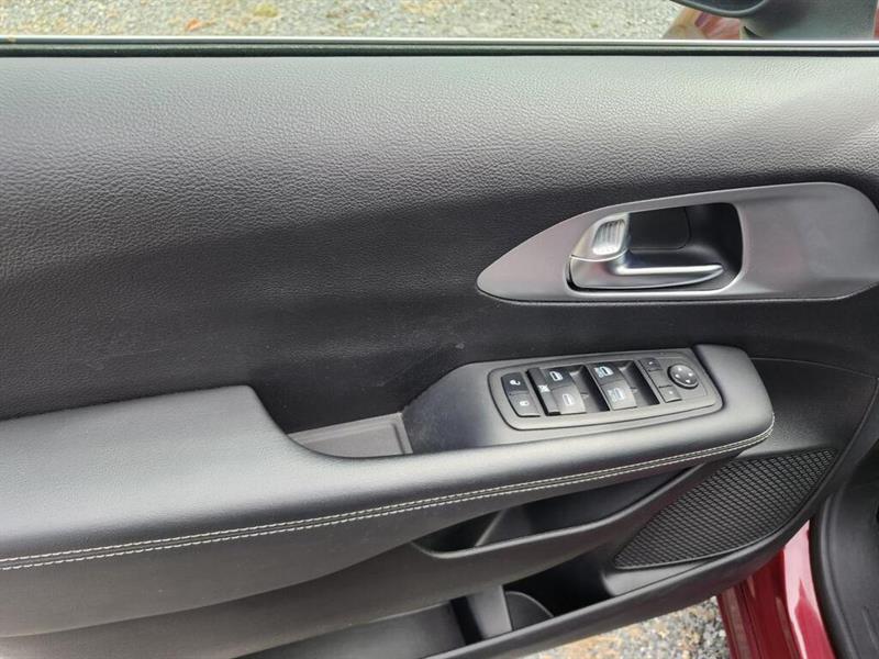 chrysler Pacifica 2023 - 23