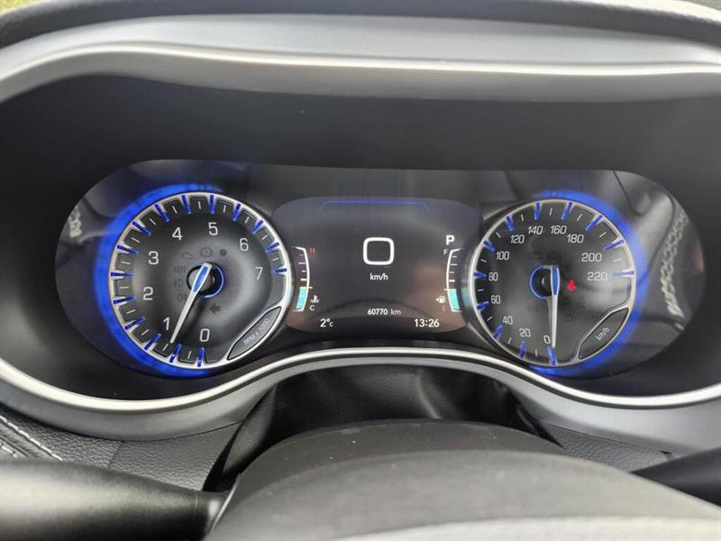 chrysler Pacifica 2023 - 30