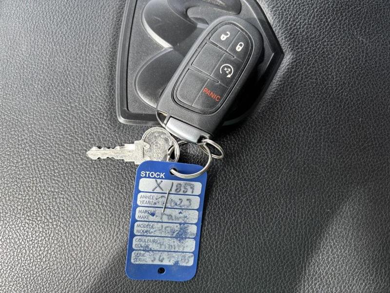 ram 1500 Classic 2023 - 33