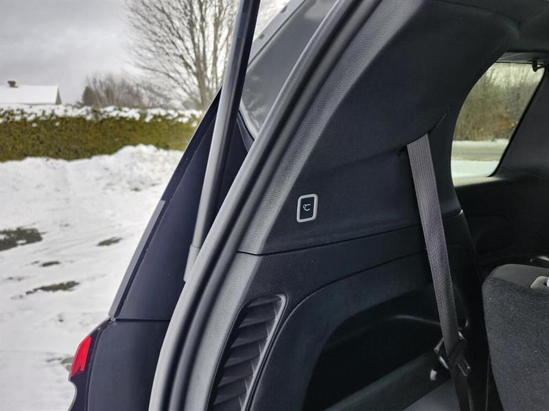 chrysler Pacifica 2023 - 16