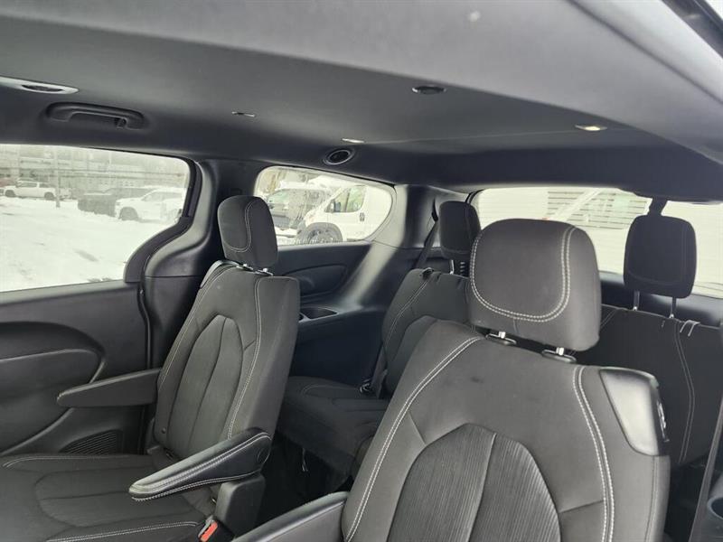 chrysler Pacifica 2023 - 20