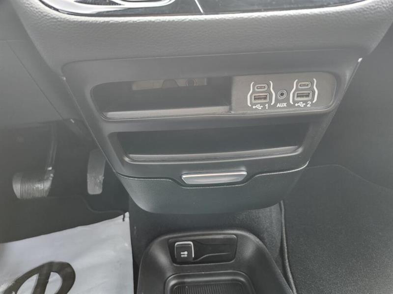 chrysler Pacifica 2023 - 34