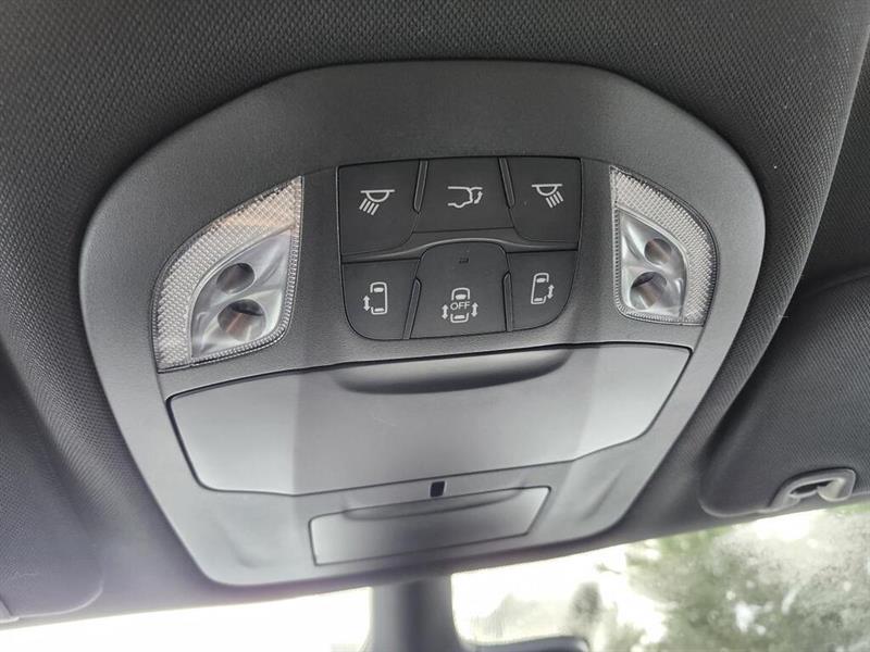 chrysler Pacifica 2023 - 36