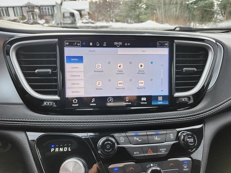 chrysler Pacifica 2023 - 43