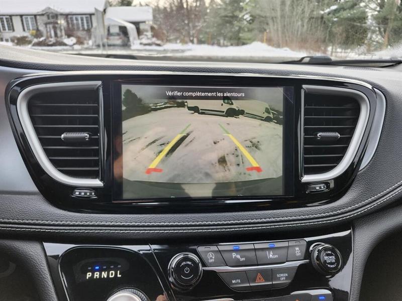 chrysler Pacifica 2023 - 44