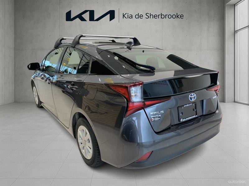 toyota Prius 2019 - 4