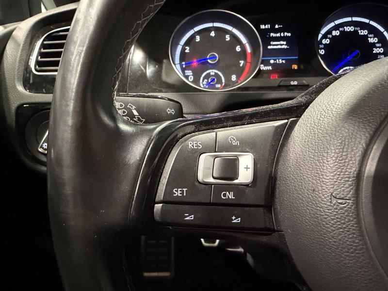 volkswagen Golf R 2017 - 12