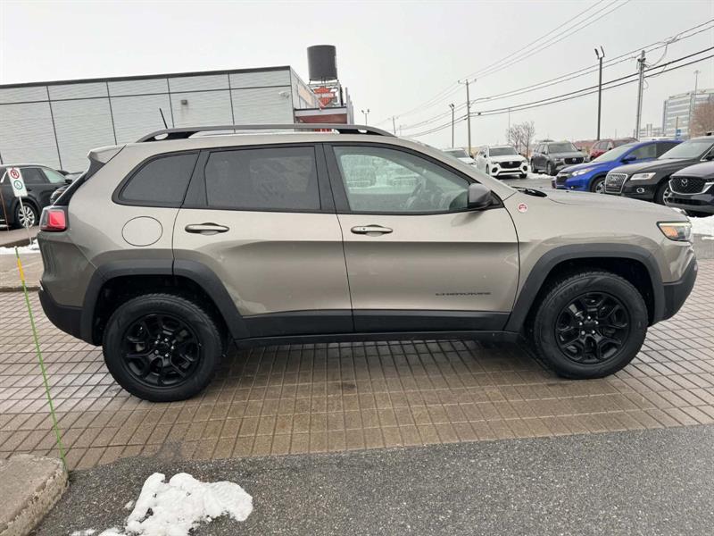 jeep Cherokee 2021 - 10