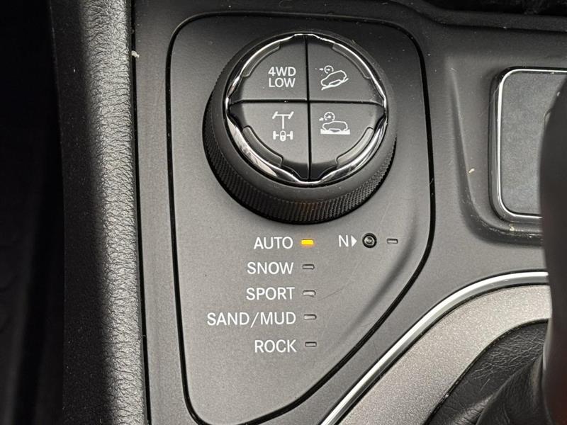 jeep Cherokee 2021 - 29