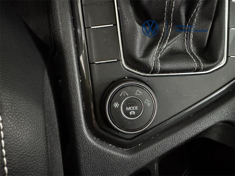 volkswagen Tiguan 2022 - 19