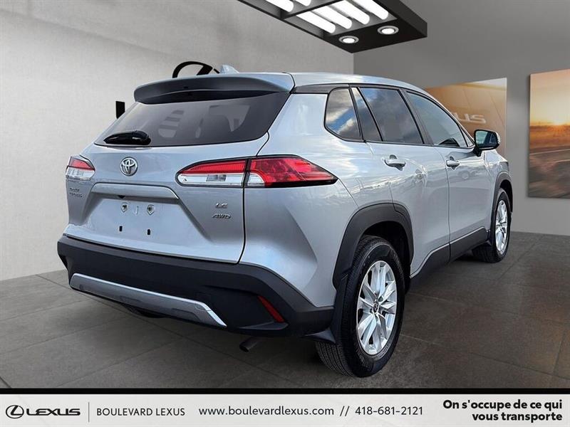 toyota Corolla Cross 2023 - 8