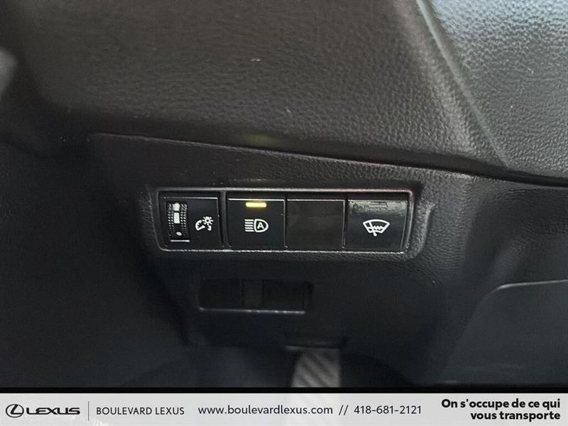 toyota Corolla Cross 2023 - 22