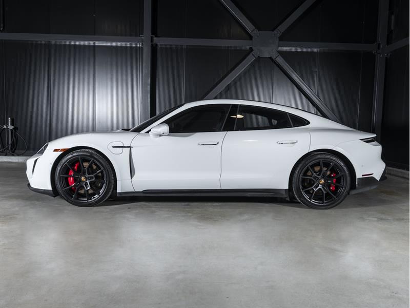 porsche Taycan 2023 - 2