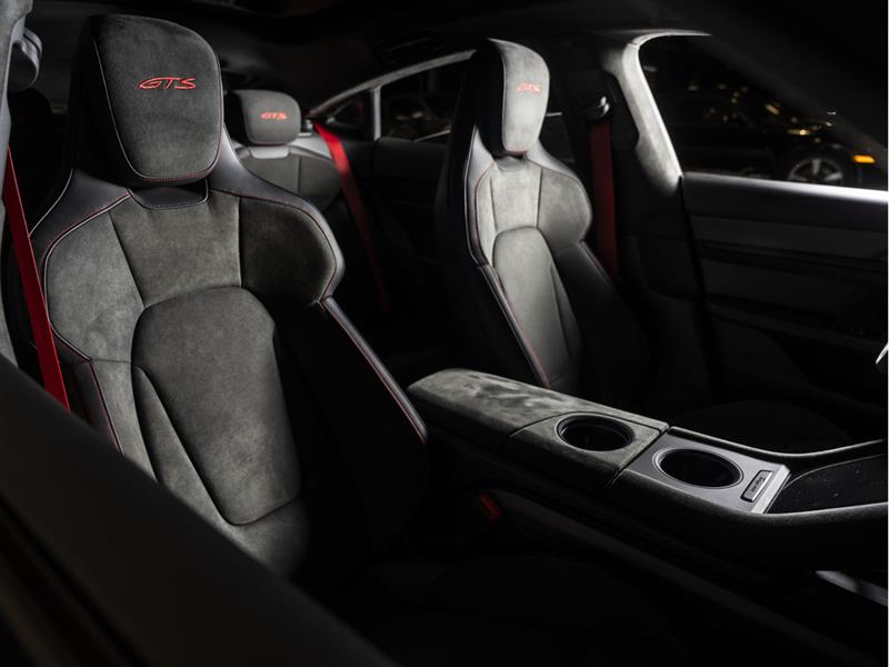 porsche Taycan 2023 - 5