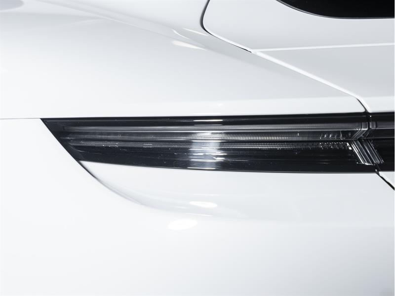 porsche Taycan 2023 - 22