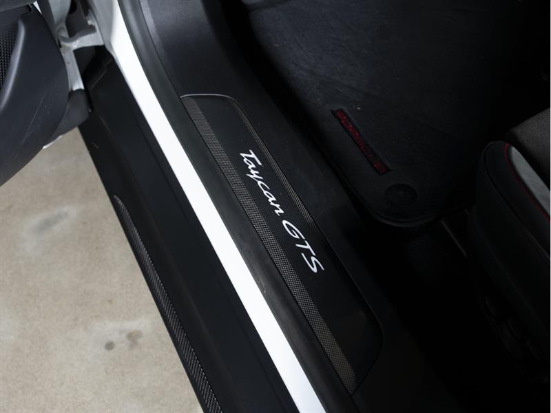 porsche Taycan 2023 - 27