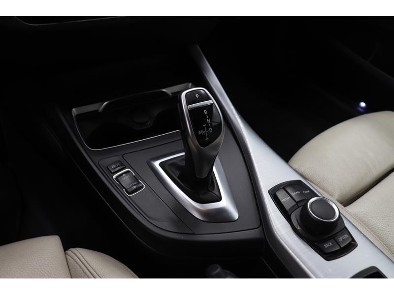 bmw 2 Series 2018 - 26