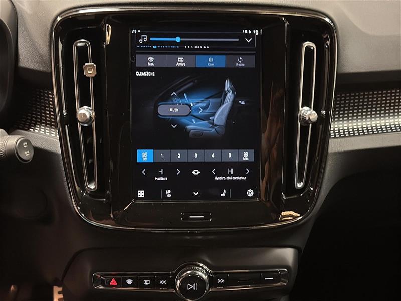 volvo XC40 2021 - 17