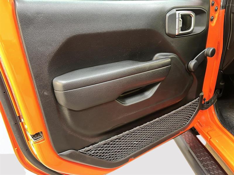 jeep Wrangler 2023 - 21