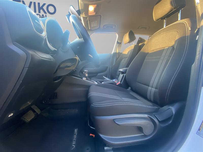 hyundai Venue 2023 - 9