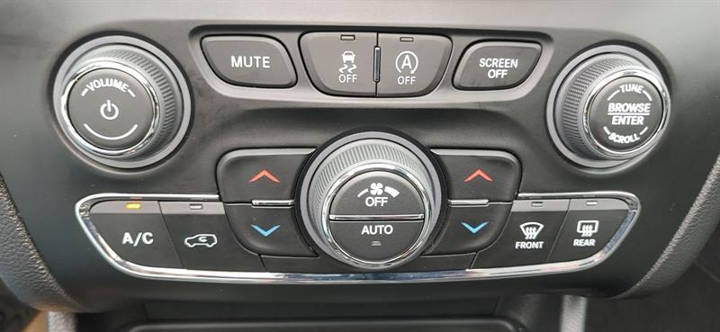 jeep Cherokee 2023 - 9