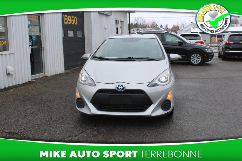 toyota Prius c 2016