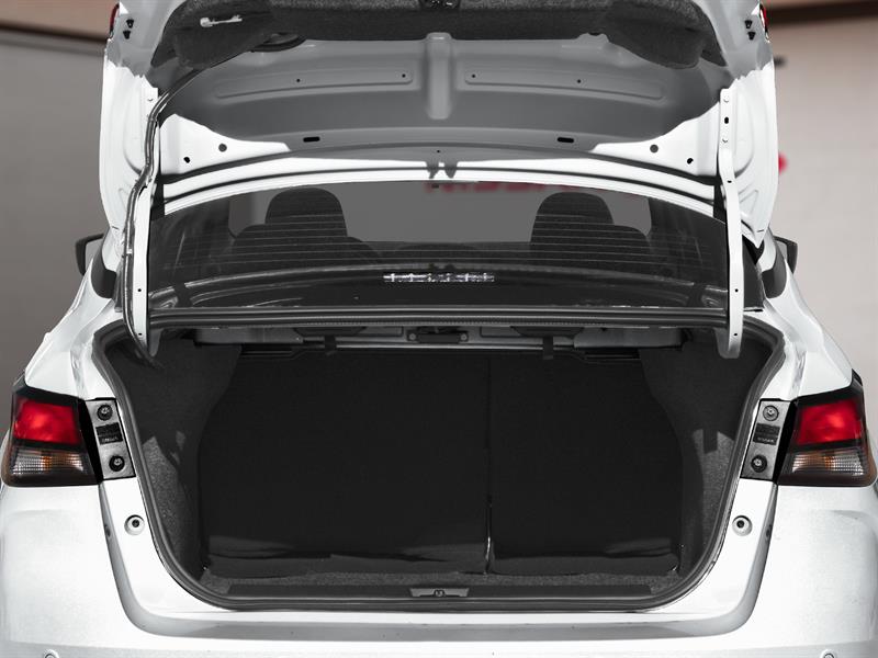 nissan Versa 2025 - 7