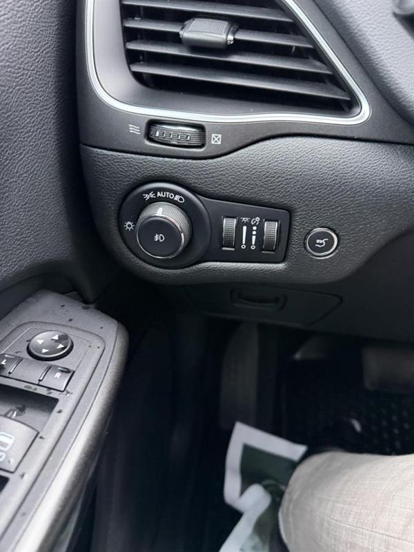 jeep Cherokee 2022 - 9