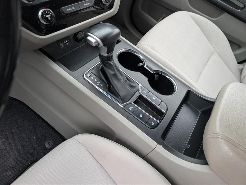 kia Sedona 2021 - 11