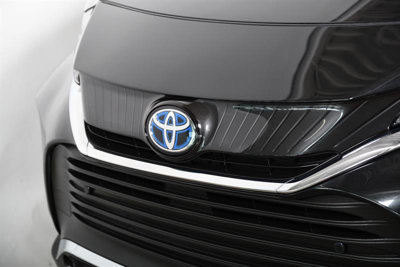 toyota Venza Hybrid 2023 - 8