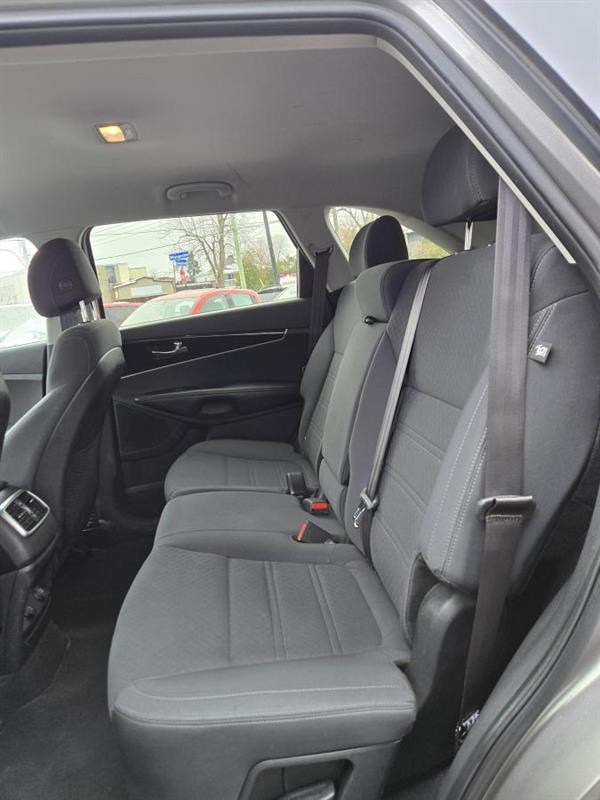 kia Sorento 2017 - 13