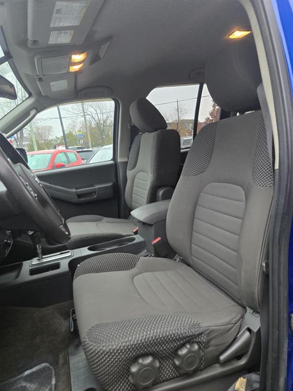 nissan Xterra 2012 - 16