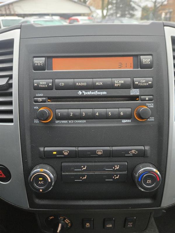 nissan Xterra 2012 - 24